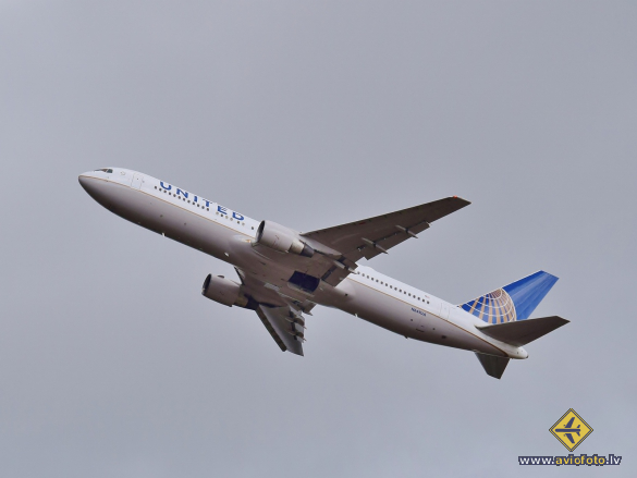Boeing 767-322/ER
